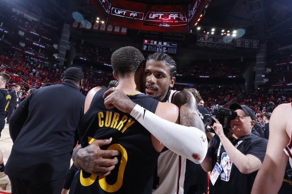 民间配资公司 杰伦·格林：库里赛后让我去俄城把事情办妥 他一直就像我的导师